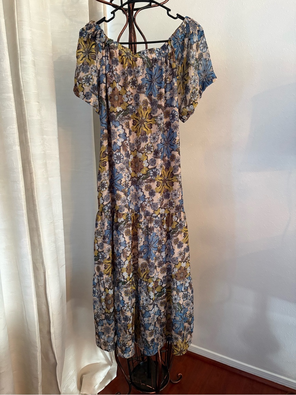 Taylor Blue & Yellow Floral Off-Shoulder Midi Dress size 8